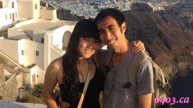 在希腊旅游的Kristy Shen和Bruce Leung